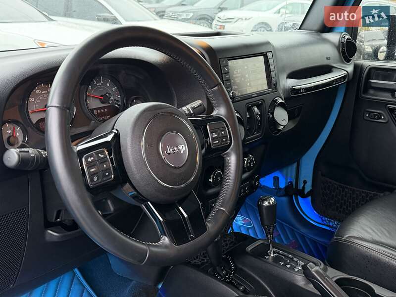 Внедорожник / Кроссовер Jeep Wrangler 2017 в Харькове фото 16 Внедорожник / Кроссовер Jeep Wrangler 2017 в Харькове