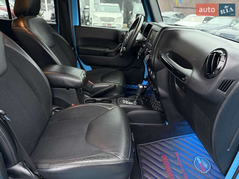 Внедорожник / Кроссовер Jeep Wrangler 2017 в Харькове фото 19 Внедорожник / Кроссовер Jeep Wrangler 2017 в Харькове