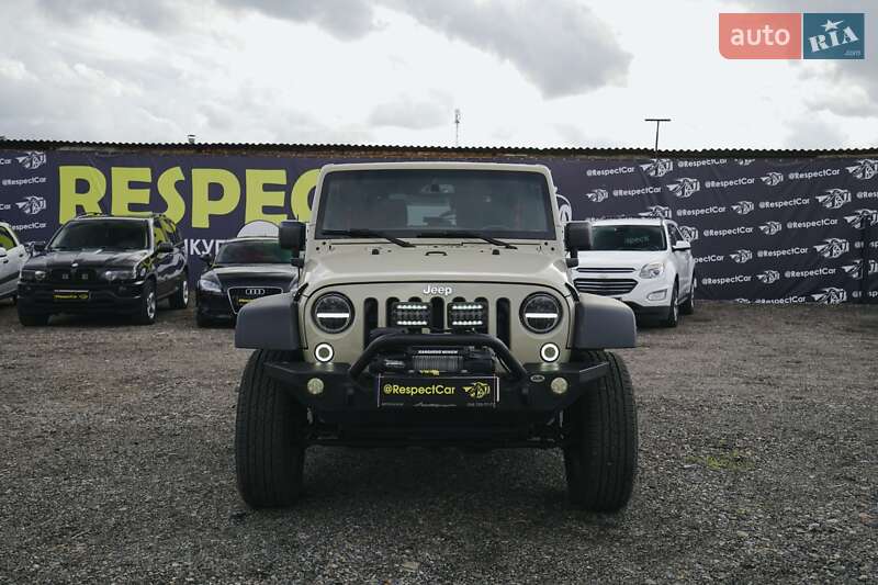 Внедорожник / Кроссовер Jeep Wrangler 2017 в Харькове