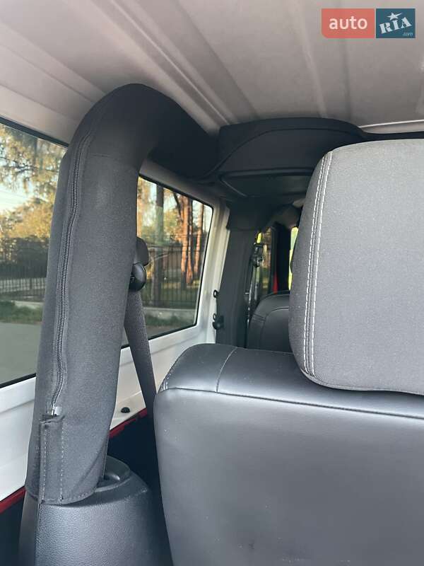 Внедорожник / Кроссовер Jeep Wrangler 2017 в Борисполе фото 31 Внедорожник / Кроссовер Jeep Wrangler 2017 в Борисполе