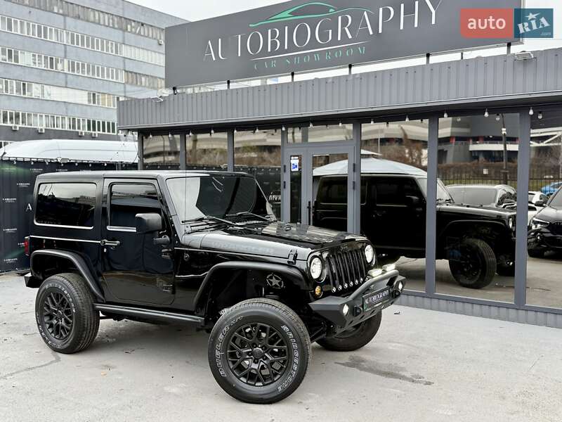 Позашляховик / Кросовер Jeep Wrangler 2016 в Києві фото 17 Позашляховик / Кросовер Jeep Wrangler 2016 в Києві