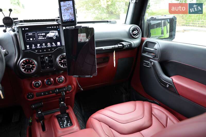 Внедорожник / Кроссовер Jeep Wrangler 2017 в Киеве фото 58 Внедорожник / Кроссовер Jeep Wrangler 2017 в Киеве