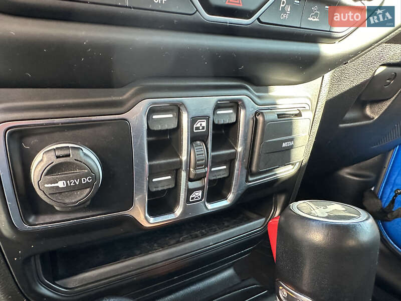 Внедорожник / Кроссовер Jeep Wrangler 2021 в Львове