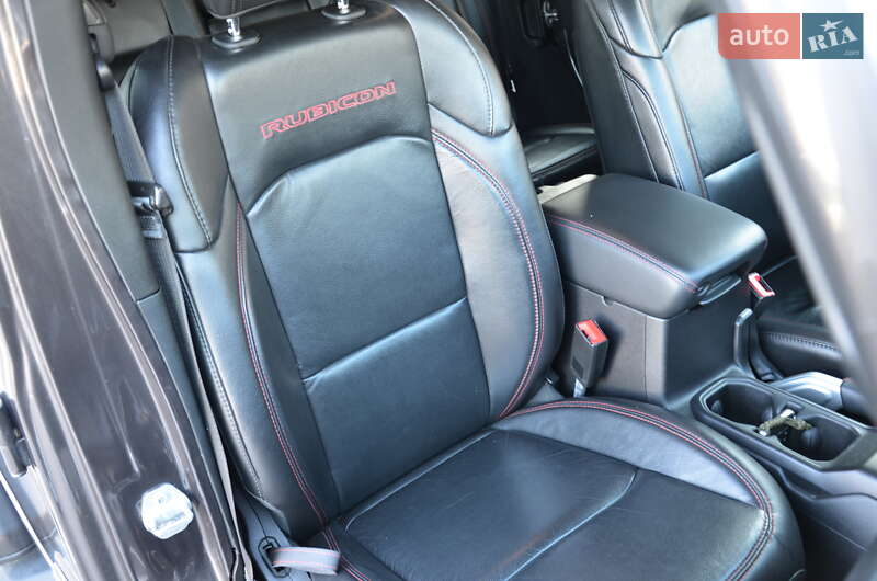 Внедорожник / Кроссовер Jeep Wrangler 2018 в Киеве