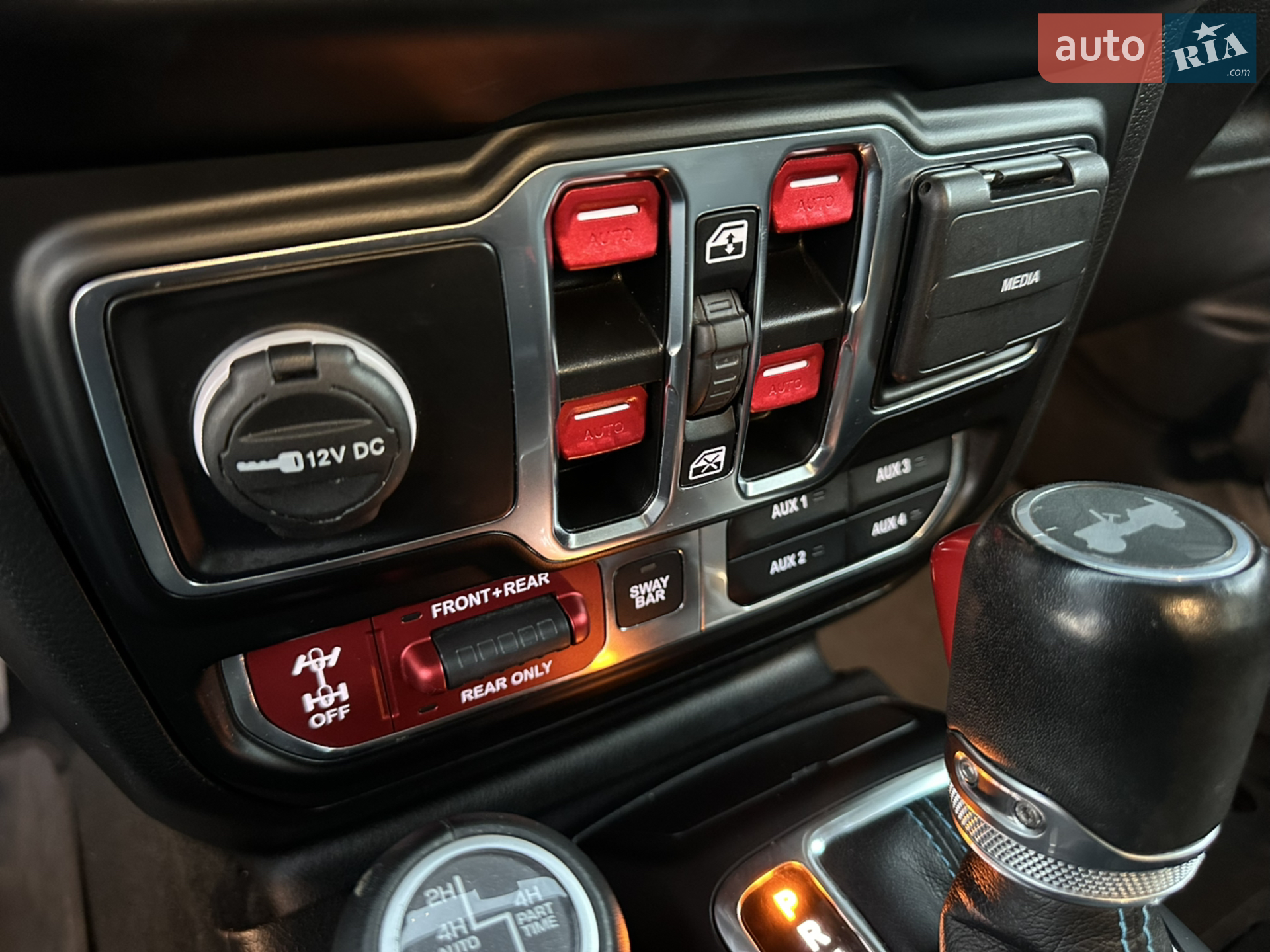 2022 Jeep Wrangler - мініатюра 22