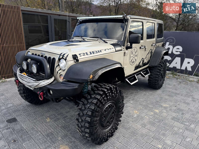 Внедорожник / Кроссовер Jeep Wrangler 2017 в Ивано-Франковске