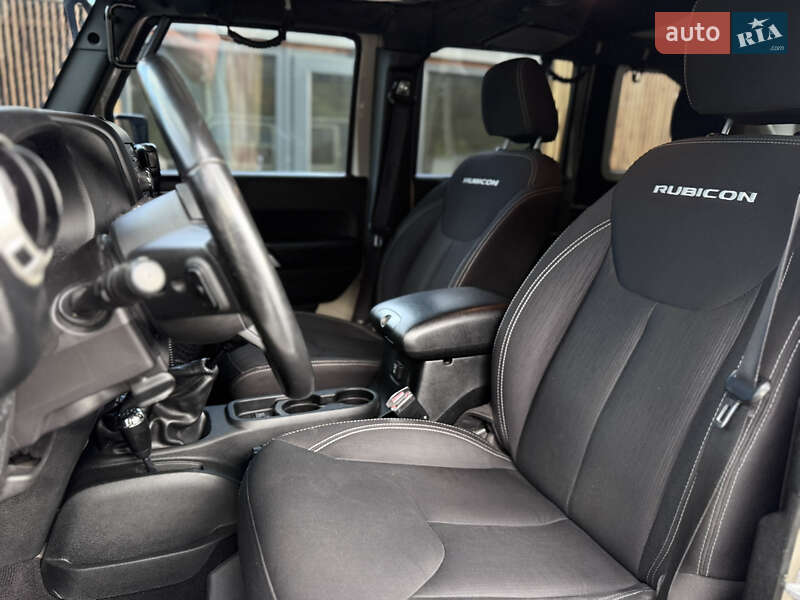 Внедорожник / Кроссовер Jeep Wrangler 2017 в Ивано-Франковске