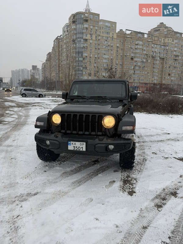 Внедорожник / Кроссовер Jeep Wrangler 2022 в Киеве
