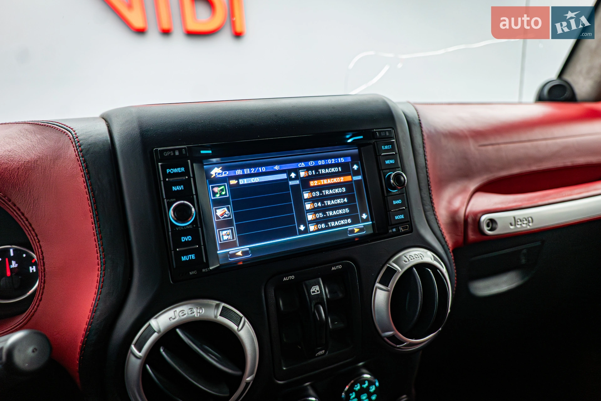 2011 Jeep Wrangler - мініатюра 16