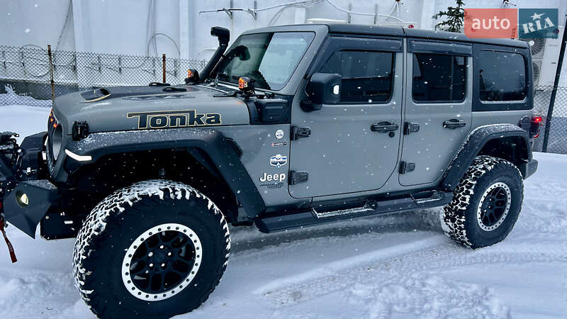 Позашляховик / Кросовер Jeep Wrangler 2018 в Львові