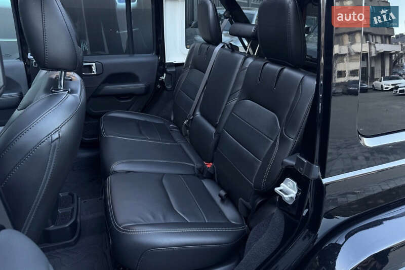 Внедорожник / Кроссовер Jeep Wrangler 2022 в Киеве