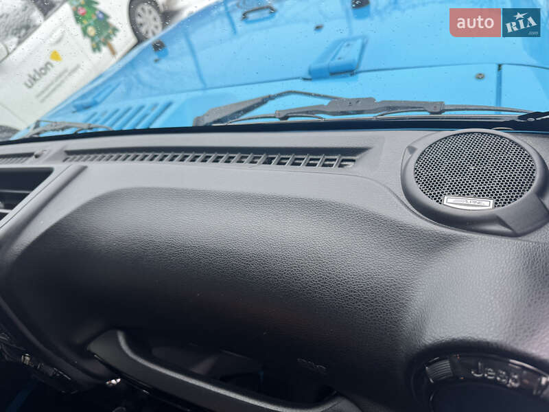 Внедорожник / Кроссовер Jeep Wrangler 2017 в Харькове фото 26 Внедорожник / Кроссовер Jeep Wrangler 2017 в Харькове