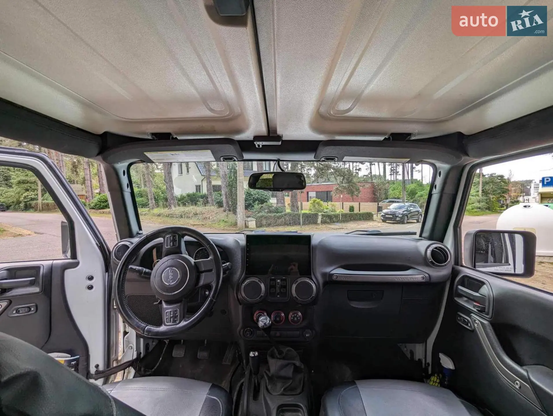 2016 Jeep Wrangler - мініатюра 2