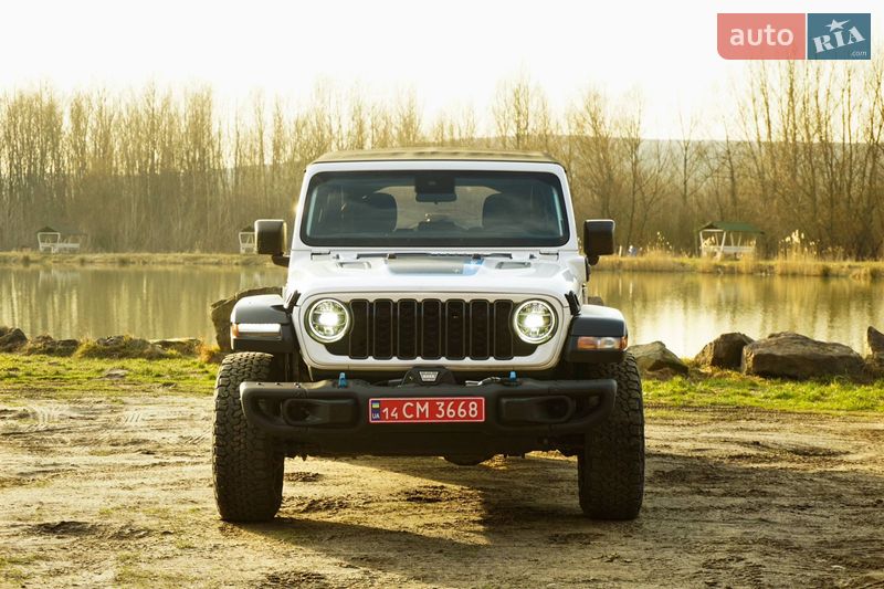 Внедорожник / Кроссовер Jeep Wrangler 2024 в Ужгороде
