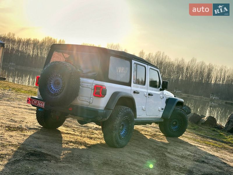 Внедорожник / Кроссовер Jeep Wrangler 2024 в Ужгороде