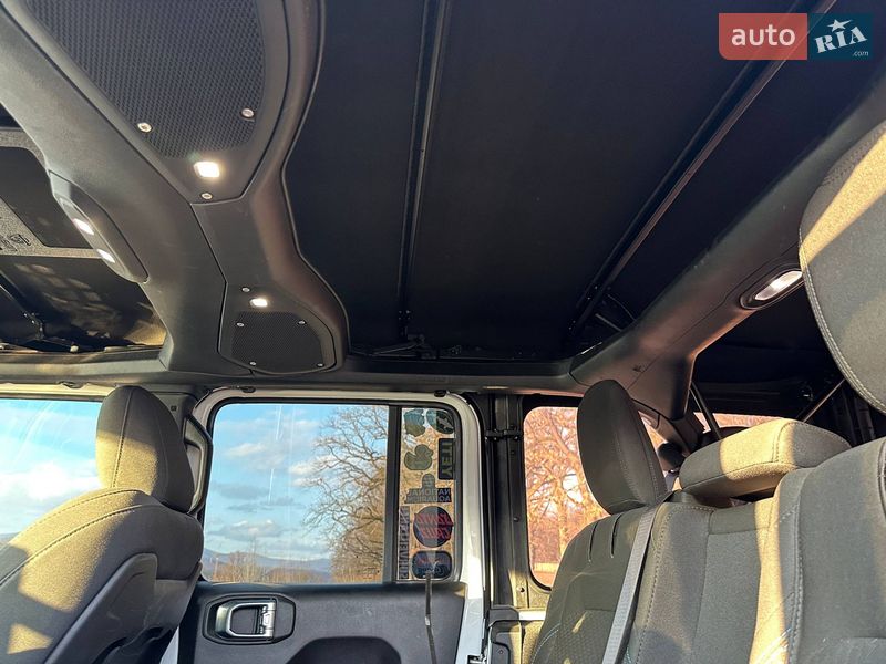 Внедорожник / Кроссовер Jeep Wrangler 2024 в Ужгороде