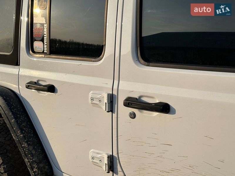Внедорожник / Кроссовер Jeep Wrangler 2024 в Ужгороде