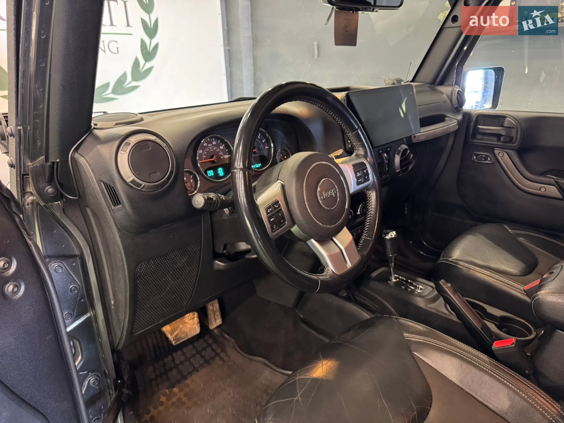 2017 Jeep Wrangler - мініатюра 46