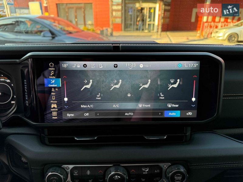 Внедорожник / Кроссовер Jeep Wrangler 2024 в Львове