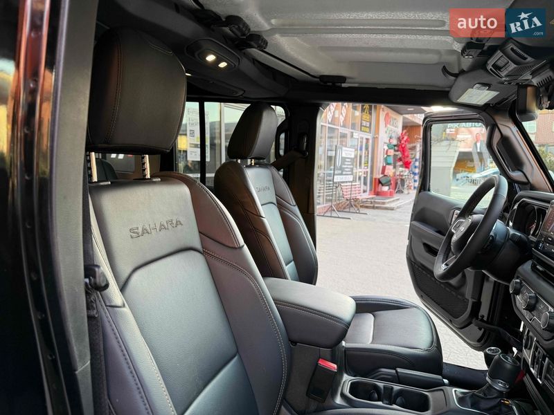Внедорожник / Кроссовер Jeep Wrangler 2024 в Львове