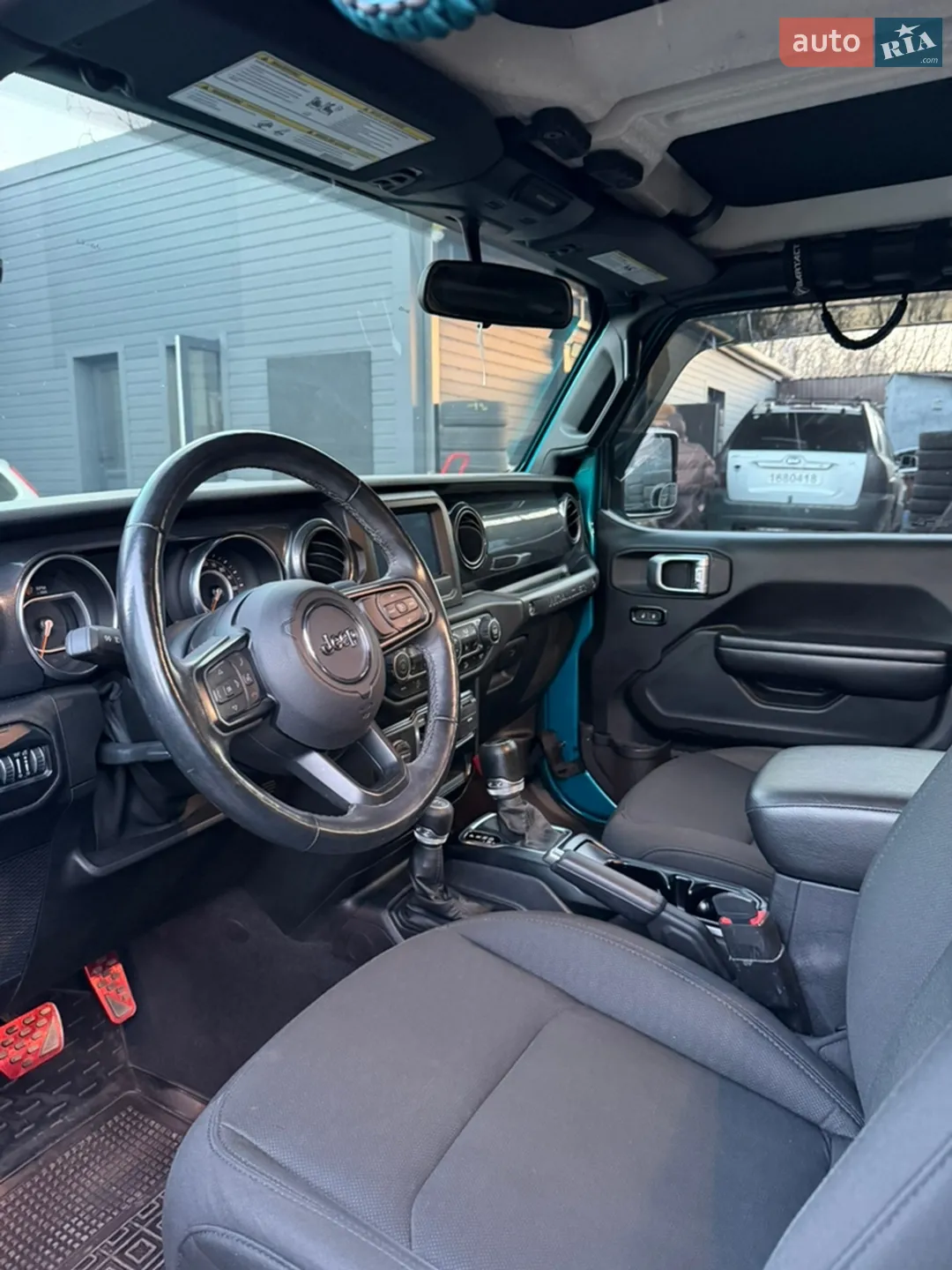 2020 Jeep Wrangler - мініатюра 17