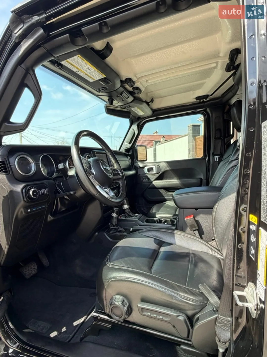 2022 Jeep Wrangler - мініатюра 30