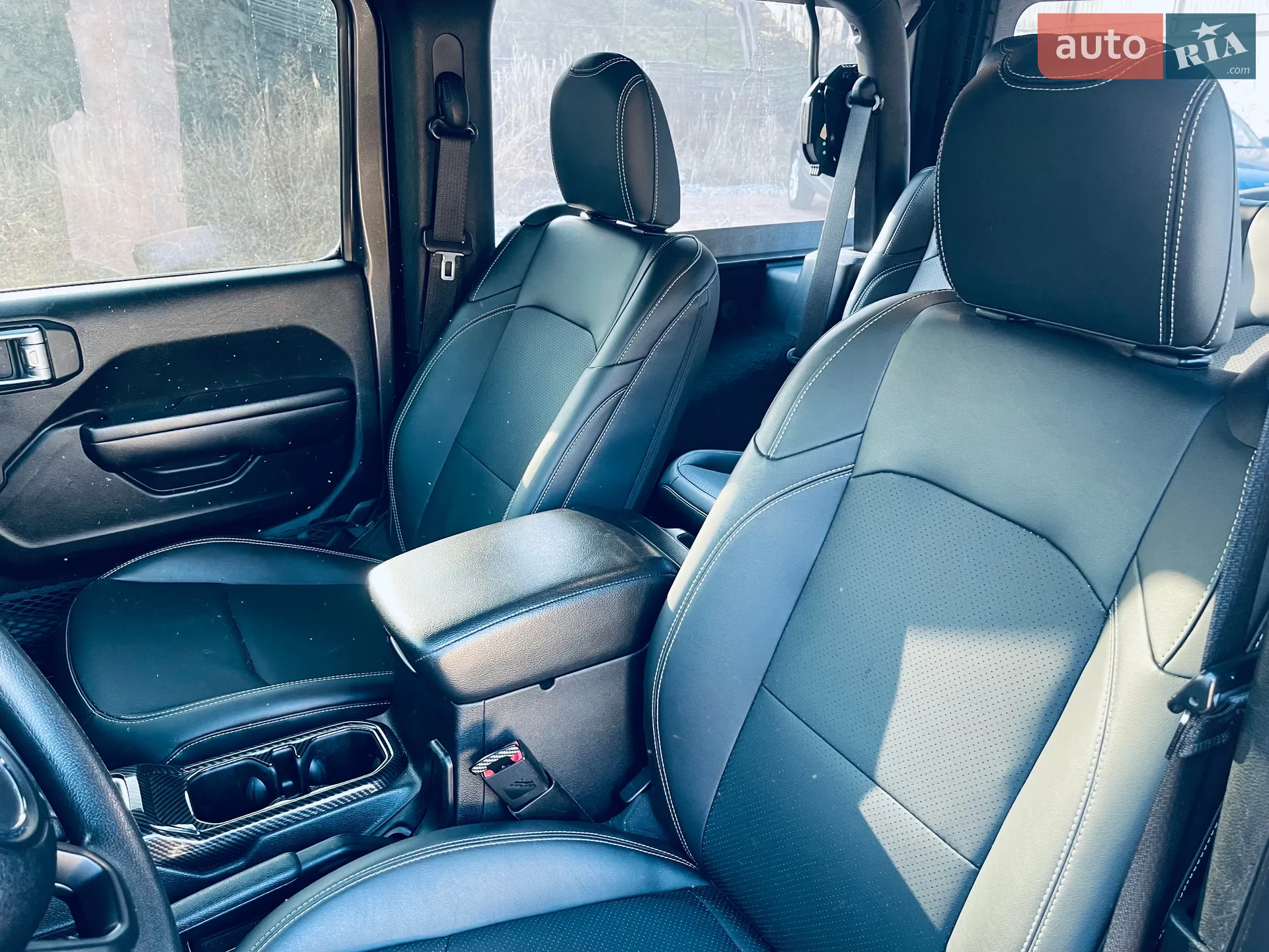 2021 Jeep Wrangler - мініатюра 28