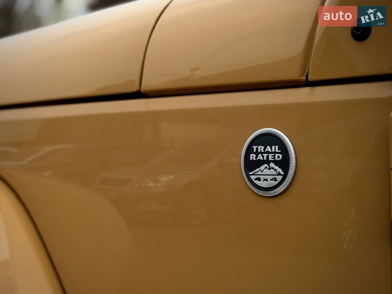 Внедорожник / Кроссовер Jeep Wrangler 2013 в Киеве фото 16 Внедорожник / Кроссовер Jeep Wrangler 2013 в Киеве
