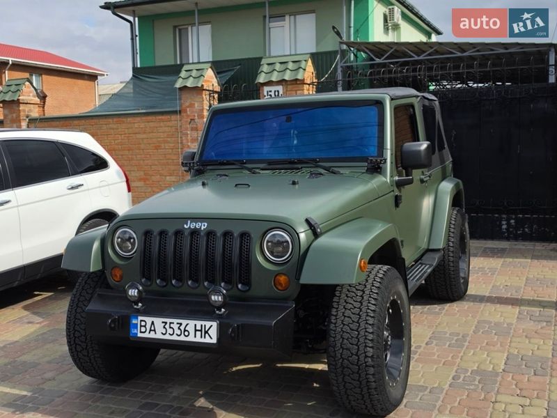 Позашляховик / Кросовер Jeep Wrangler 2013 в Кропивницькому