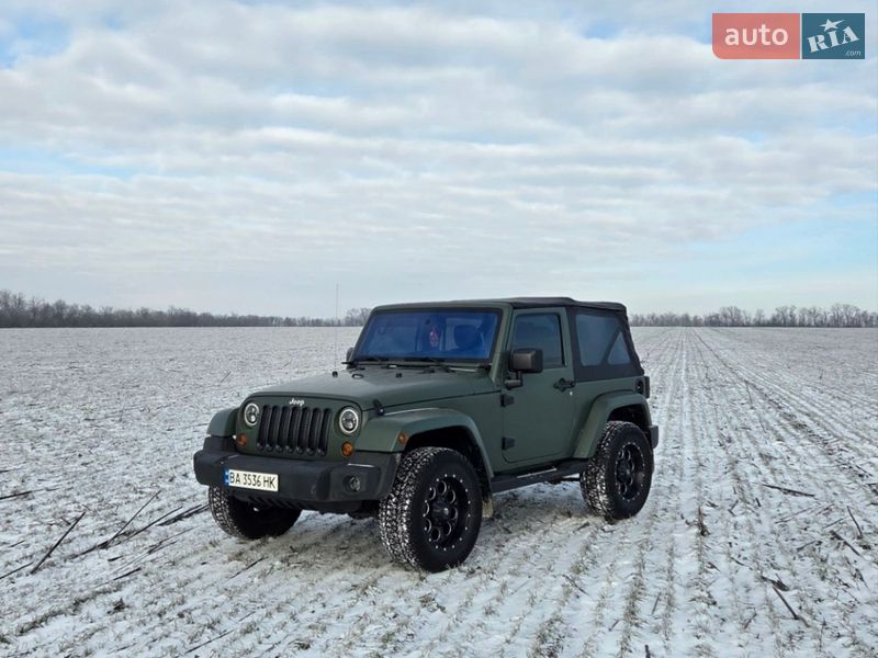 Позашляховик / Кросовер Jeep Wrangler 2013 в Кропивницькому