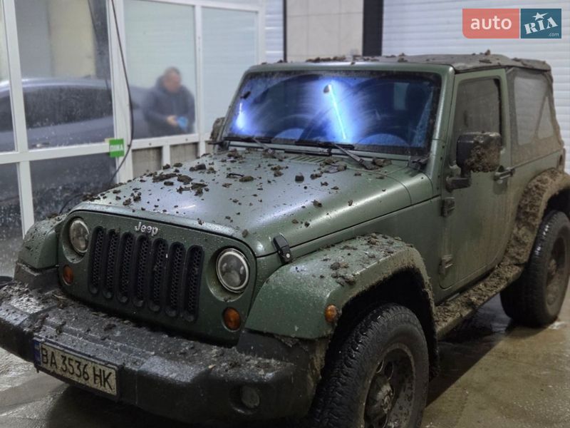 Позашляховик / Кросовер Jeep Wrangler 2013 в Кропивницькому