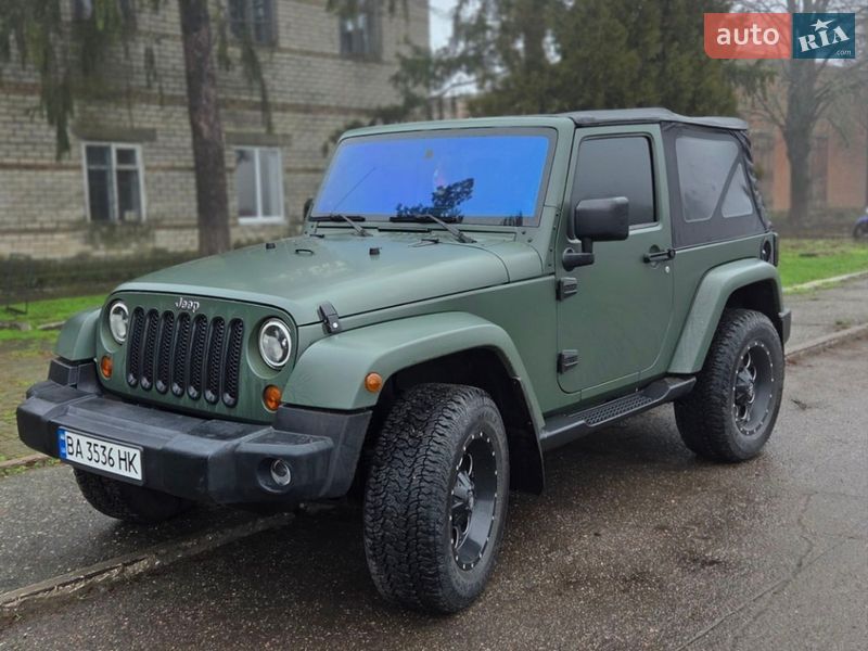 Позашляховик / Кросовер Jeep Wrangler 2013 в Кропивницькому