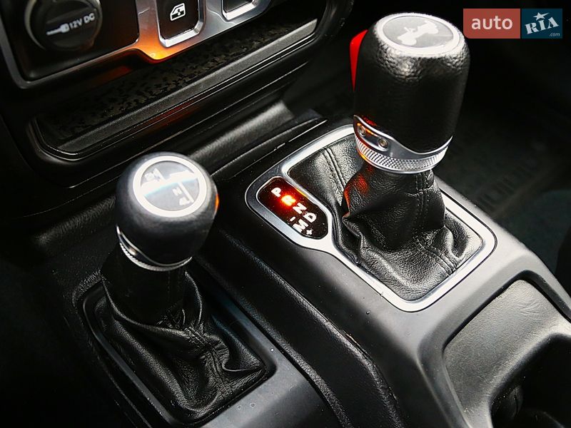 Внедорожник / Кроссовер Jeep Wrangler 2022 в Киеве фото 23 Внедорожник / Кроссовер Jeep Wrangler 2022 в Киеве