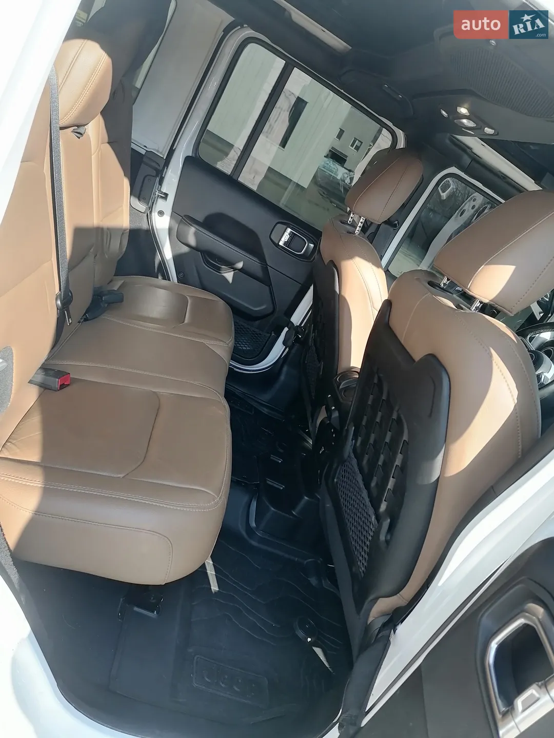 2021 Jeep Wrangler - мініатюра 19
