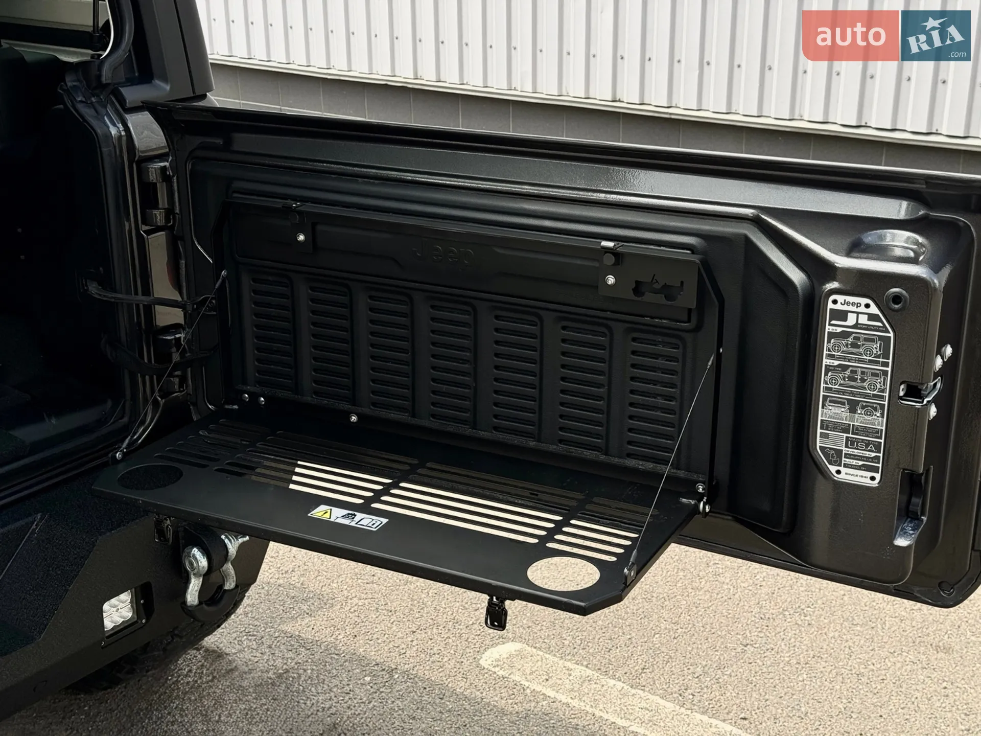 2024 Jeep Wrangler - мініатюра 16