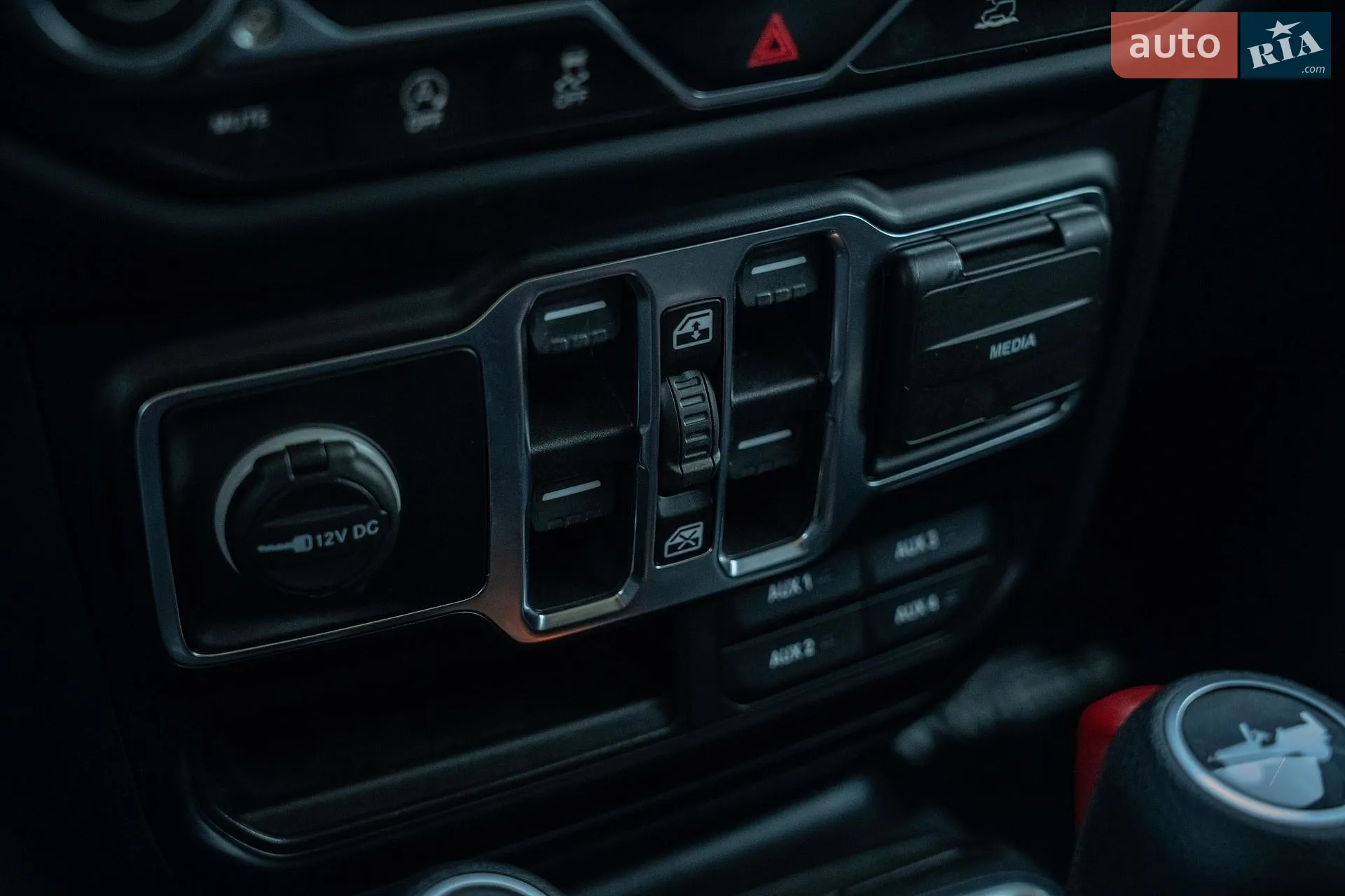 2021 Jeep Wrangler - мініатюра 34
