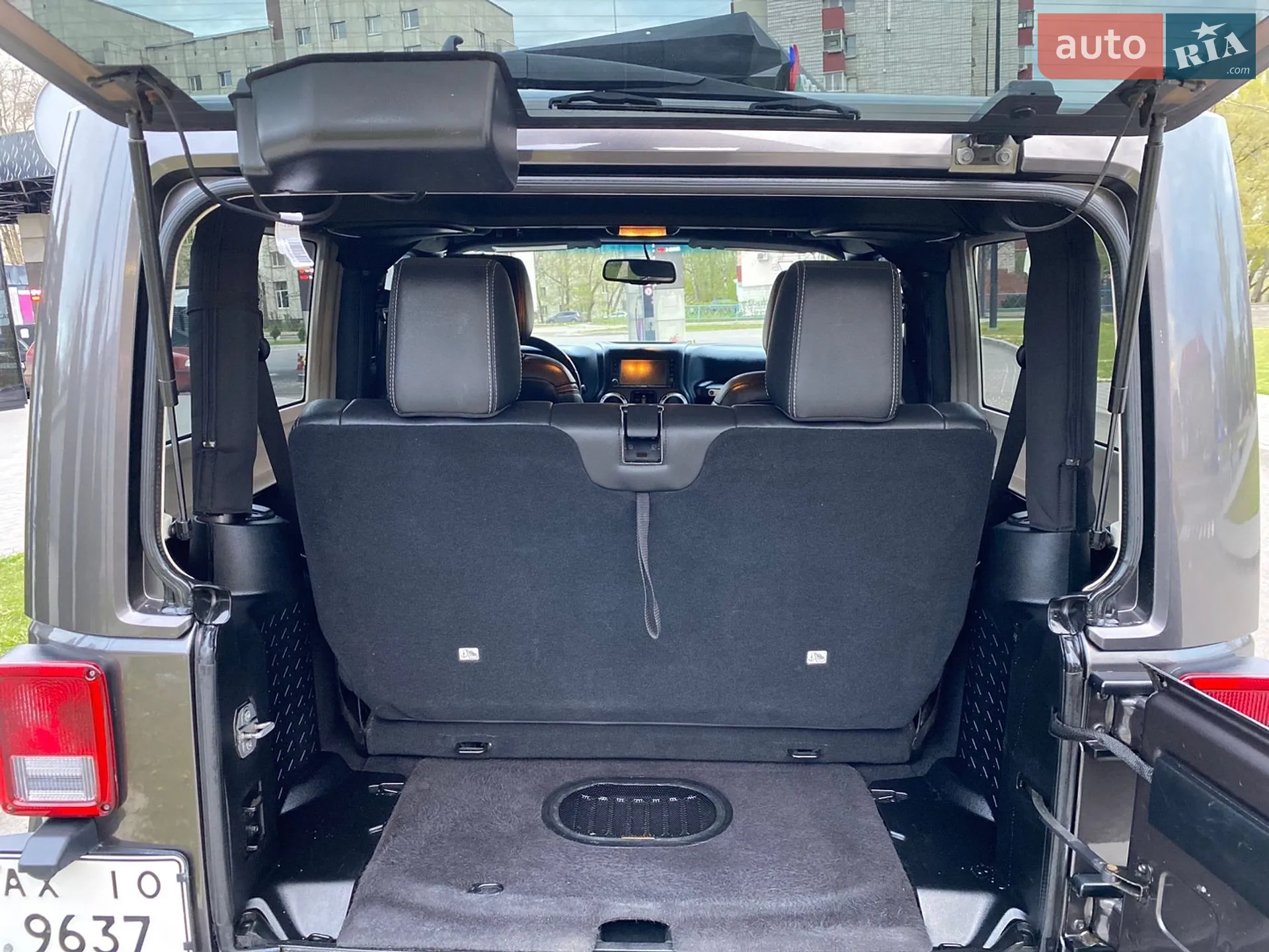 2016 Jeep Wrangler - мініатюра 15