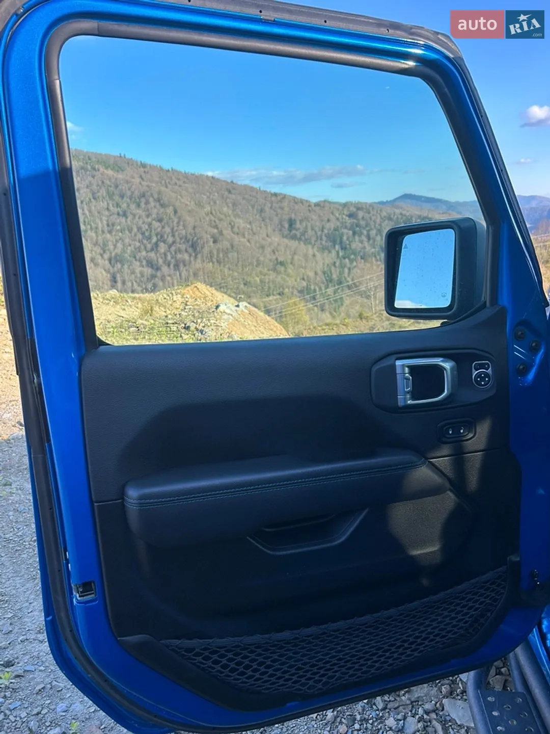 2022 Jeep Wrangler - мініатюра 15
