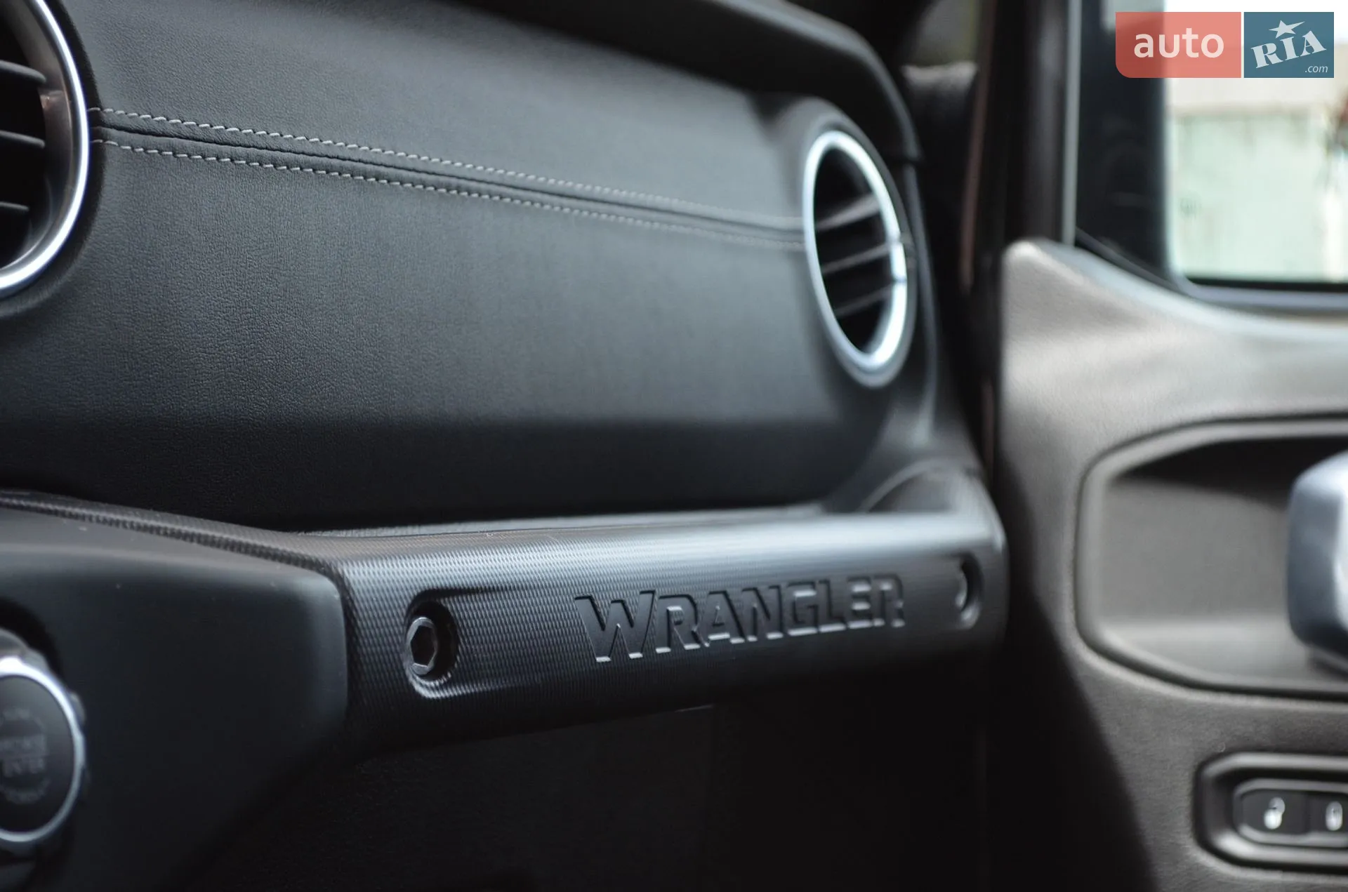2020 Jeep Wrangler - мініатюра 8