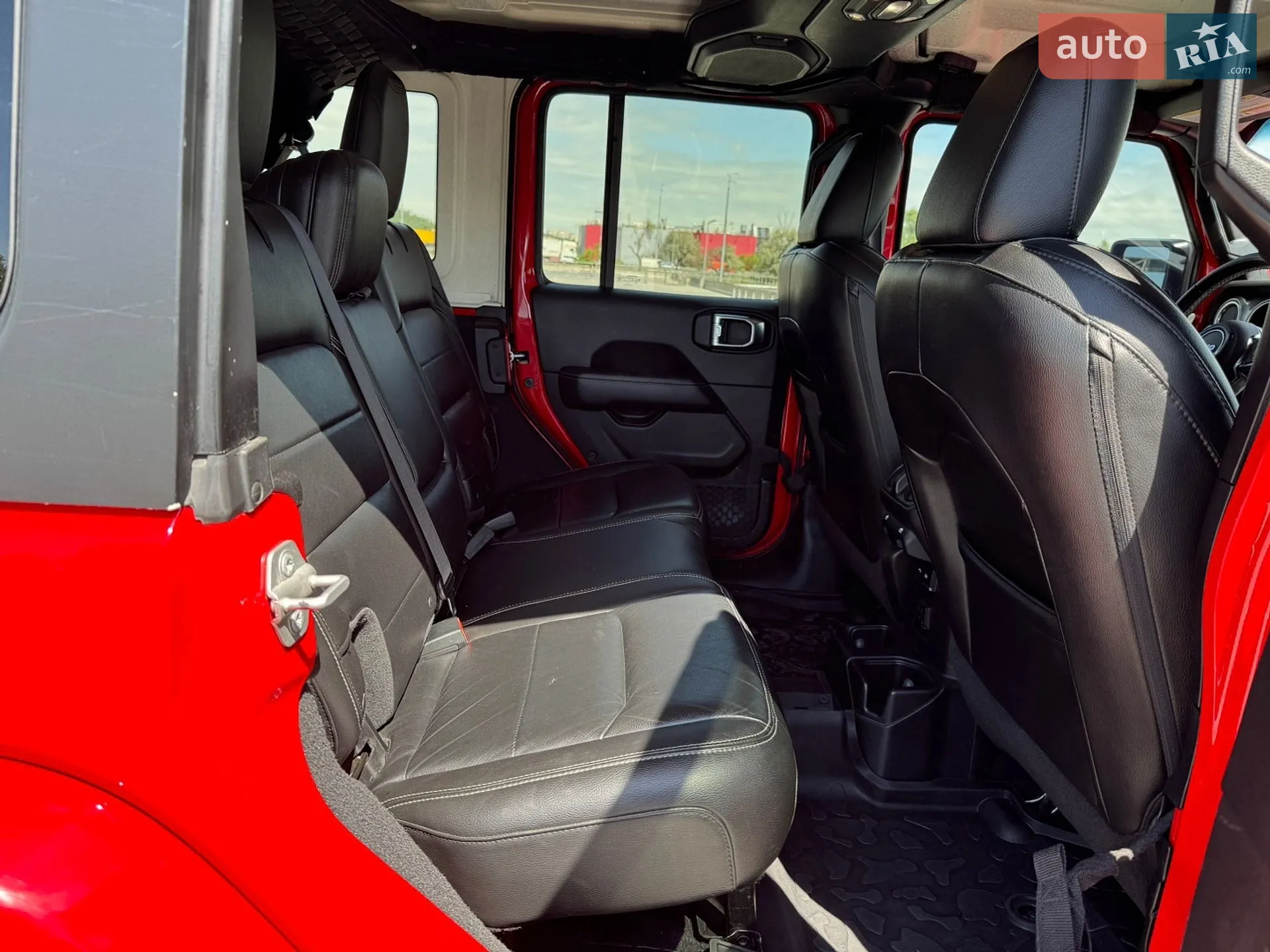 2019 Jeep Wrangler - мініатюра 17