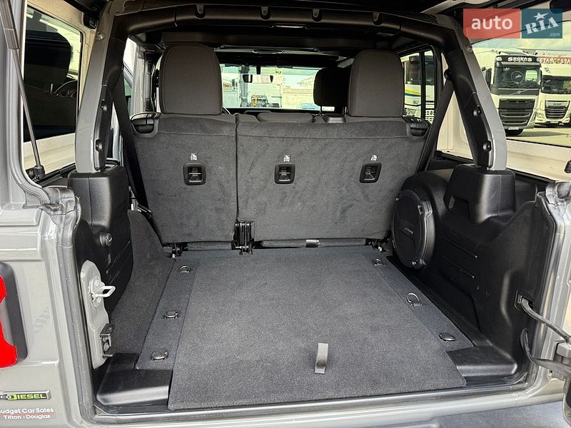 Внедорожник / Кроссовер Jeep Wrangler 2022 в Сарнах