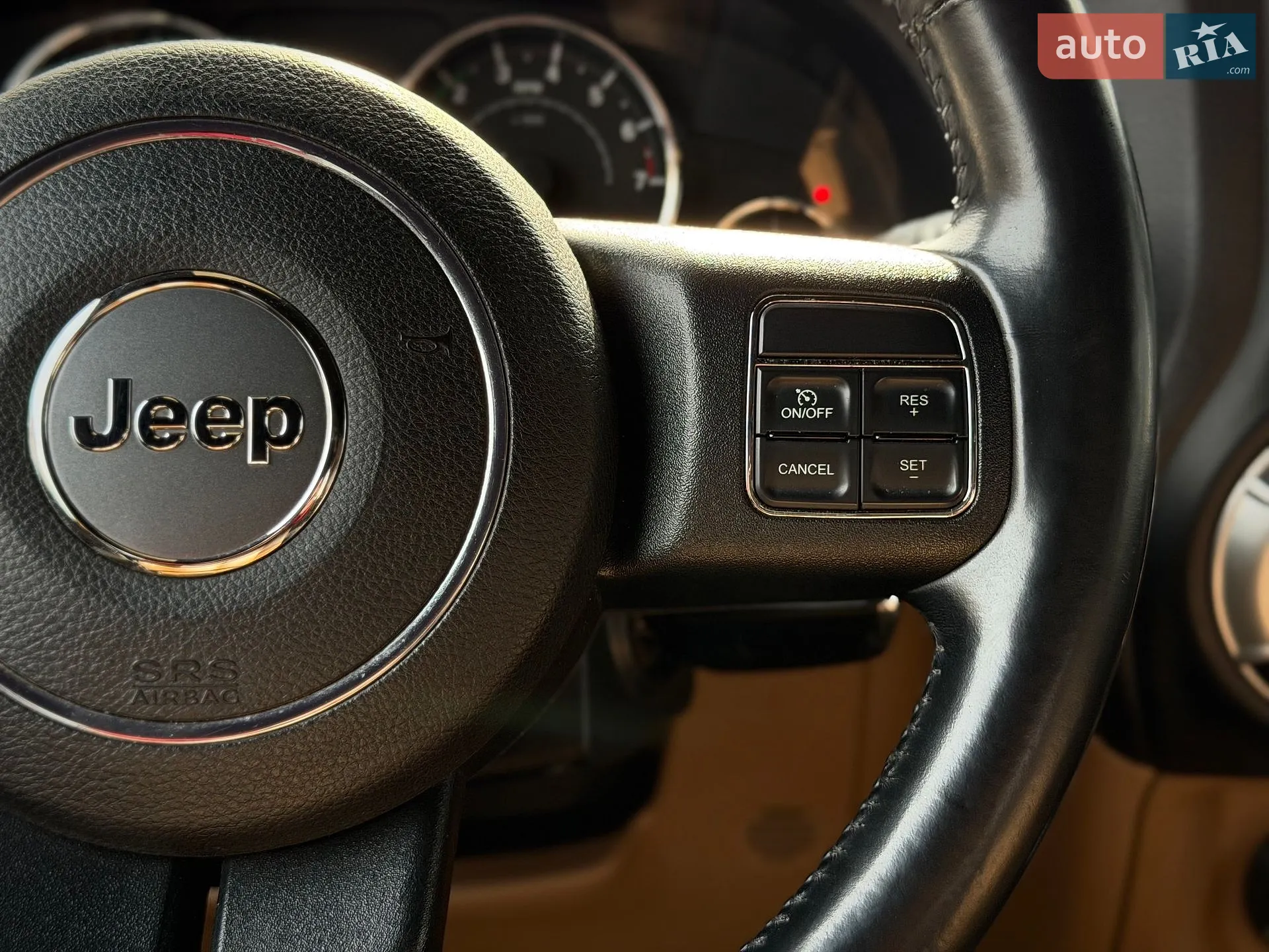 2013 Jeep Wrangler - мініатюра 41
