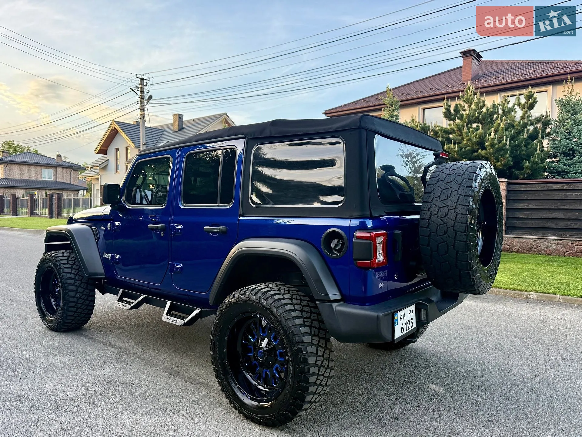 2019 Jeep Wrangler - мініатюра 13