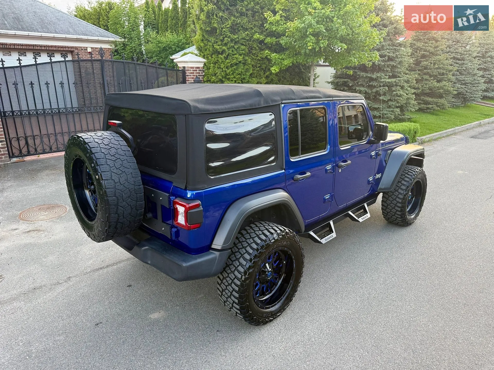 2019 Jeep Wrangler - мініатюра 27