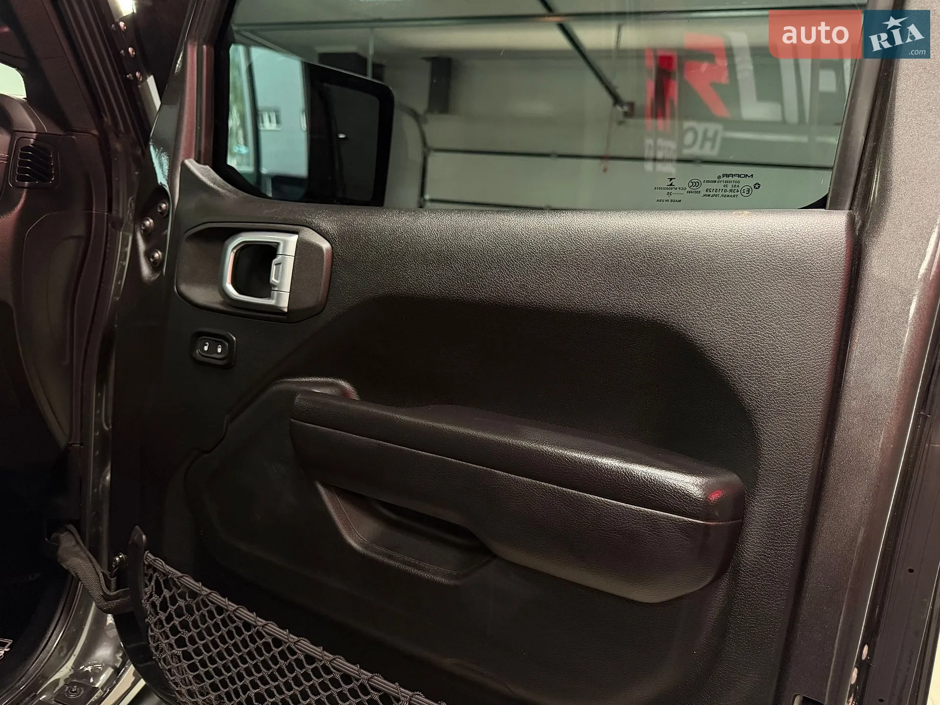 2020 Jeep Wrangler - мініатюра 58