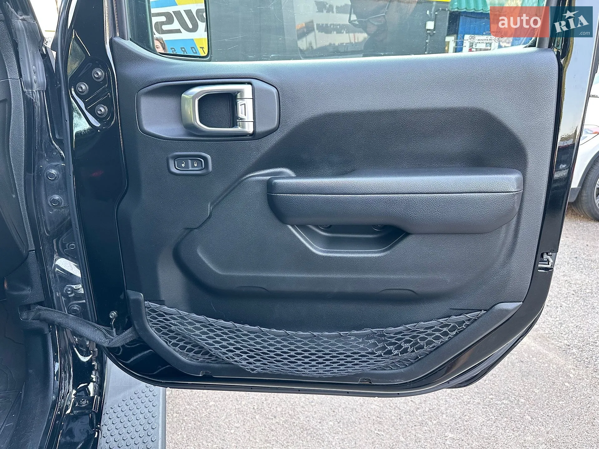 2019 Jeep Wrangler - мініатюра 24