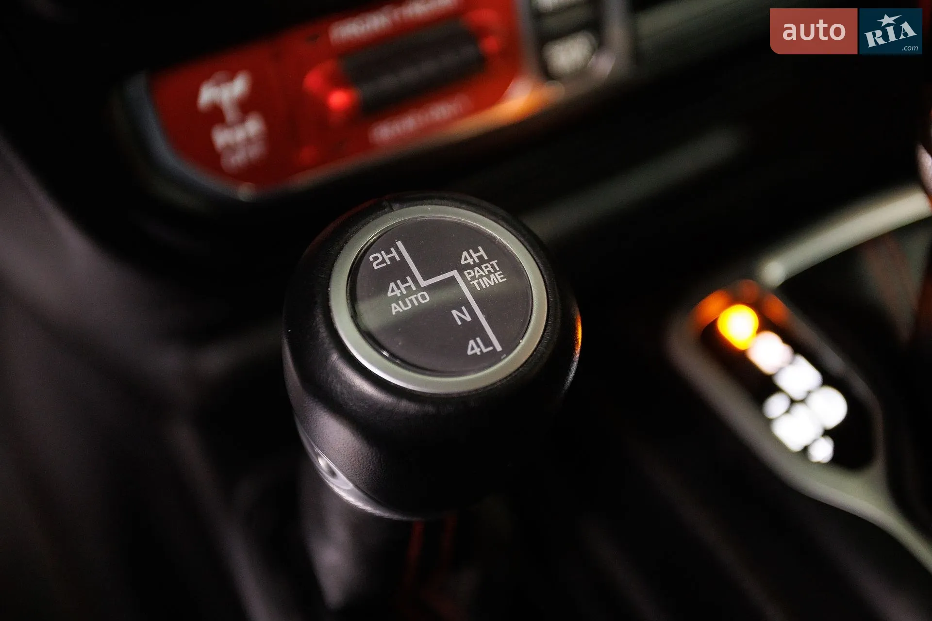 2020 Jeep Wrangler - мініатюра 17