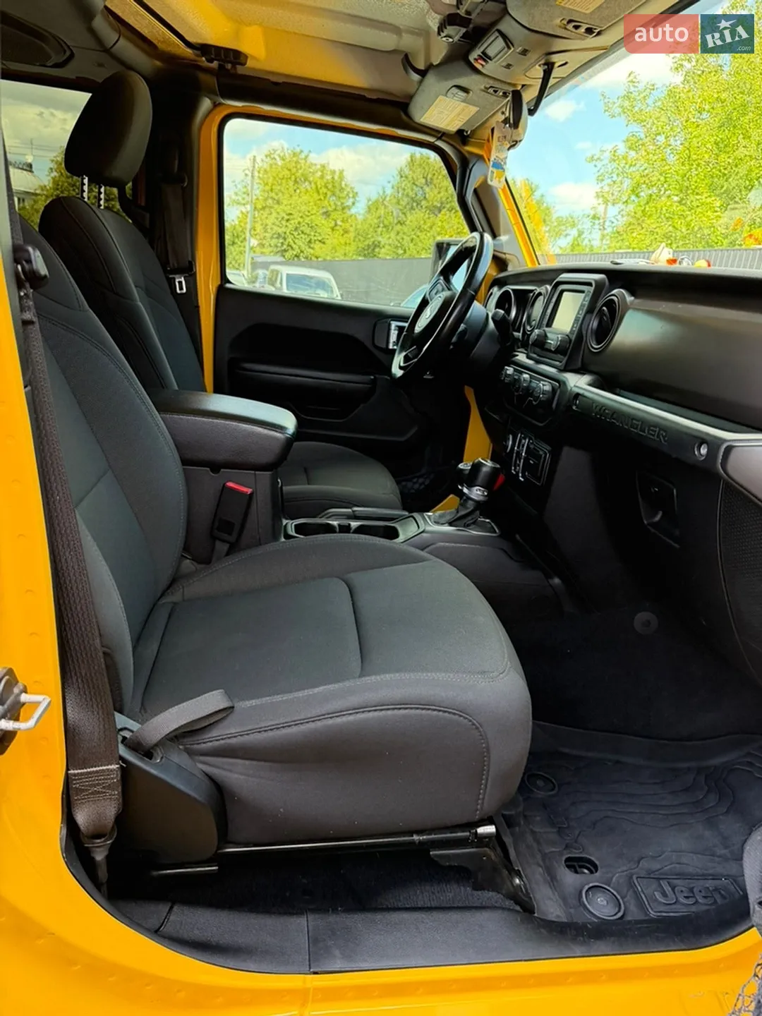 2020 Jeep Wrangler - мініатюра 30