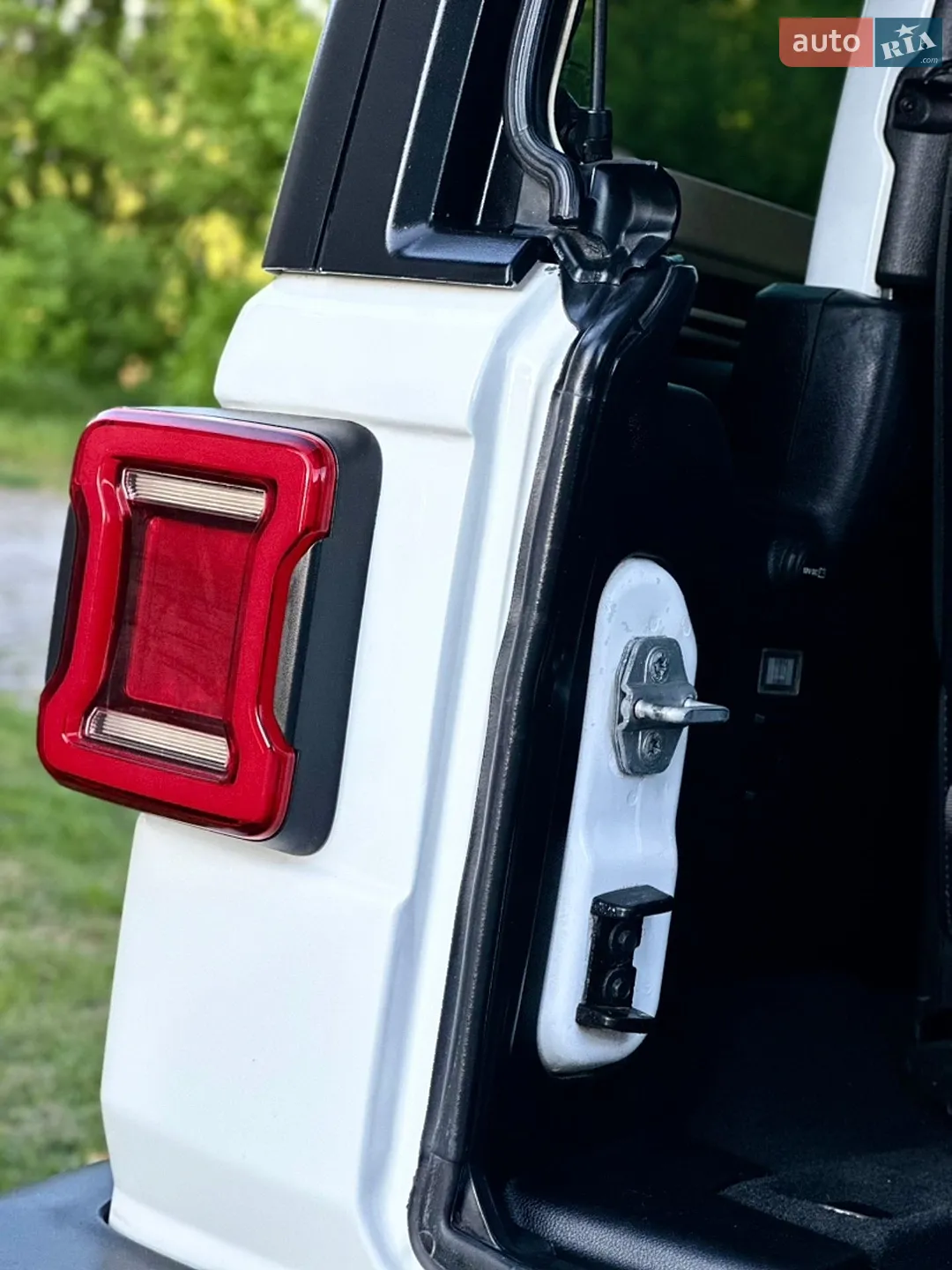 2019 Jeep Wrangler - мініатюра 43