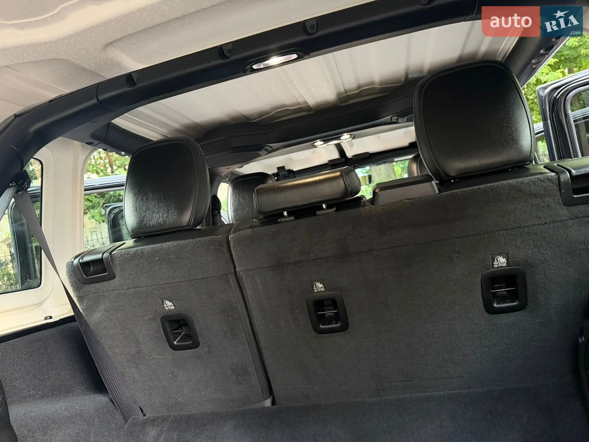 2022 Jeep Wrangler - мініатюра 26